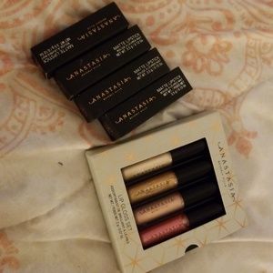 anastasia lipstick and gloss set